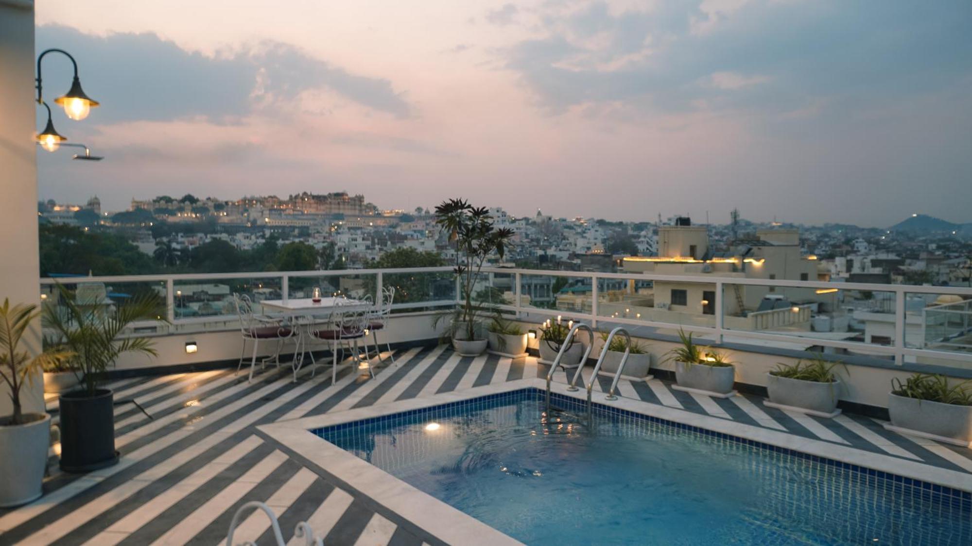 Hotel Naren Villa 우다이푸르 외부 사진