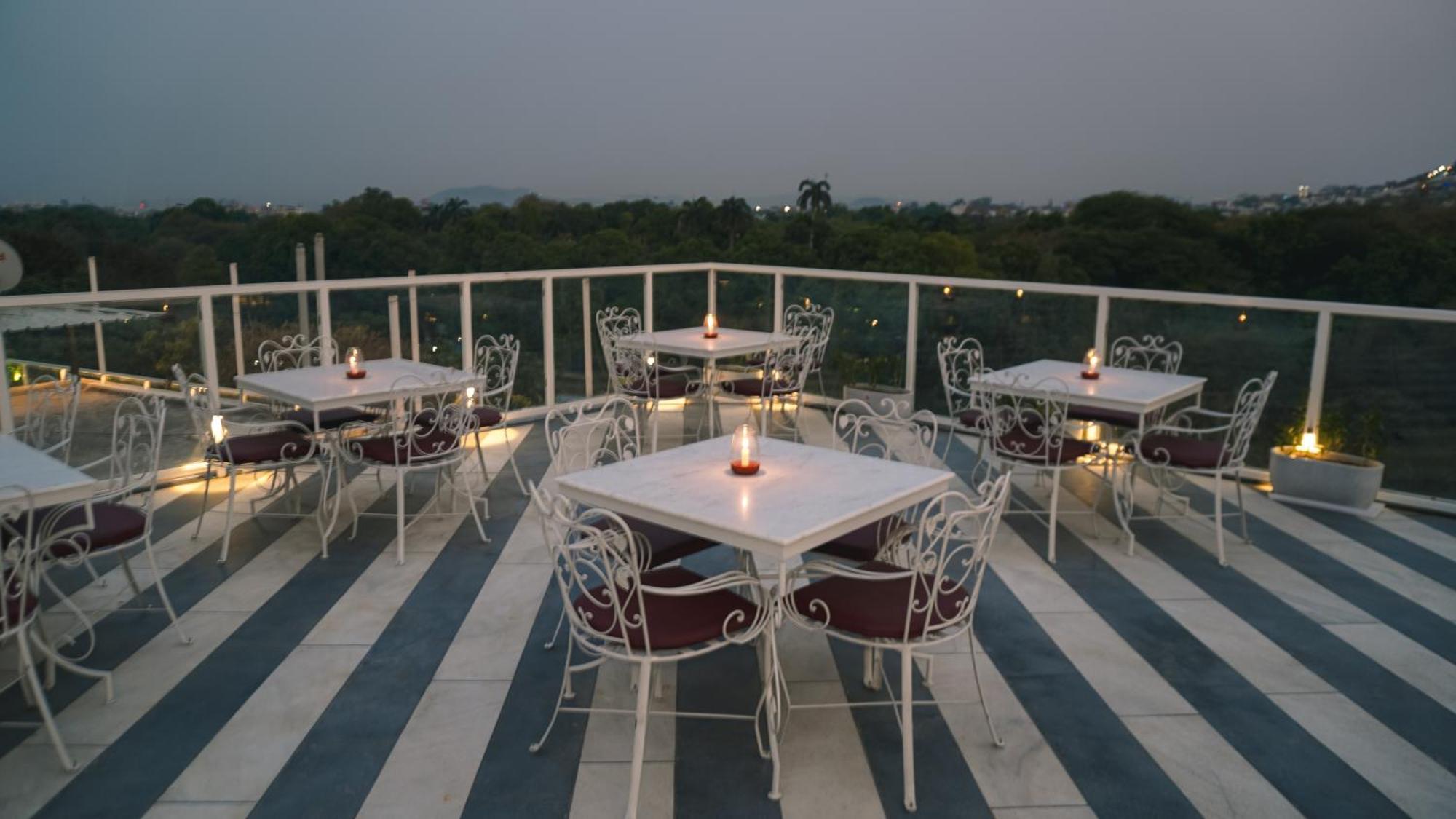Hotel Naren Villa 우다이푸르 외부 사진